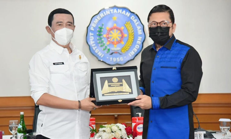 IPDN Kemendagri Sekolah Kedinasan Terbaik