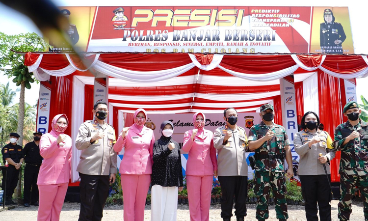 Kapolda Jabar tinjau Pos Pam perbatasan Jabar-Jateng