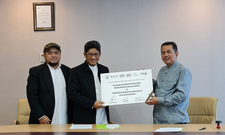 Wakafa Sinergi Foundation bekerja sama dengan LSP BWI.
