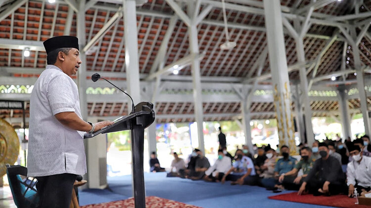 Wali Kota Bandung Silakan Salat Idul Fitri