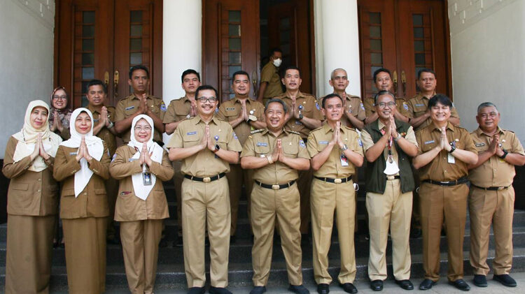 Wali Kota Bandung Yana Mulyana.
